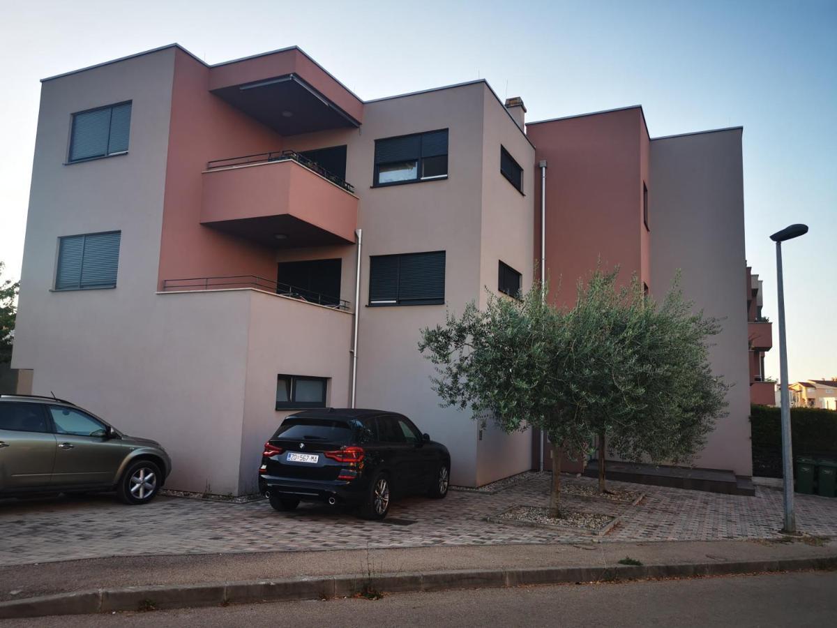 Adara Apartman Zára
